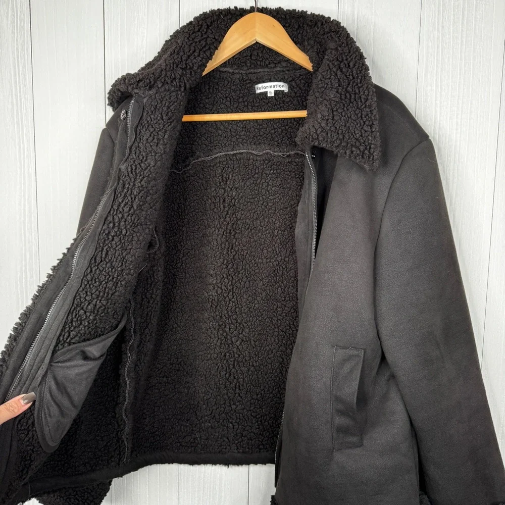 Reformation Talli faux suede and shearling jacket coat - Picture 7 of 7